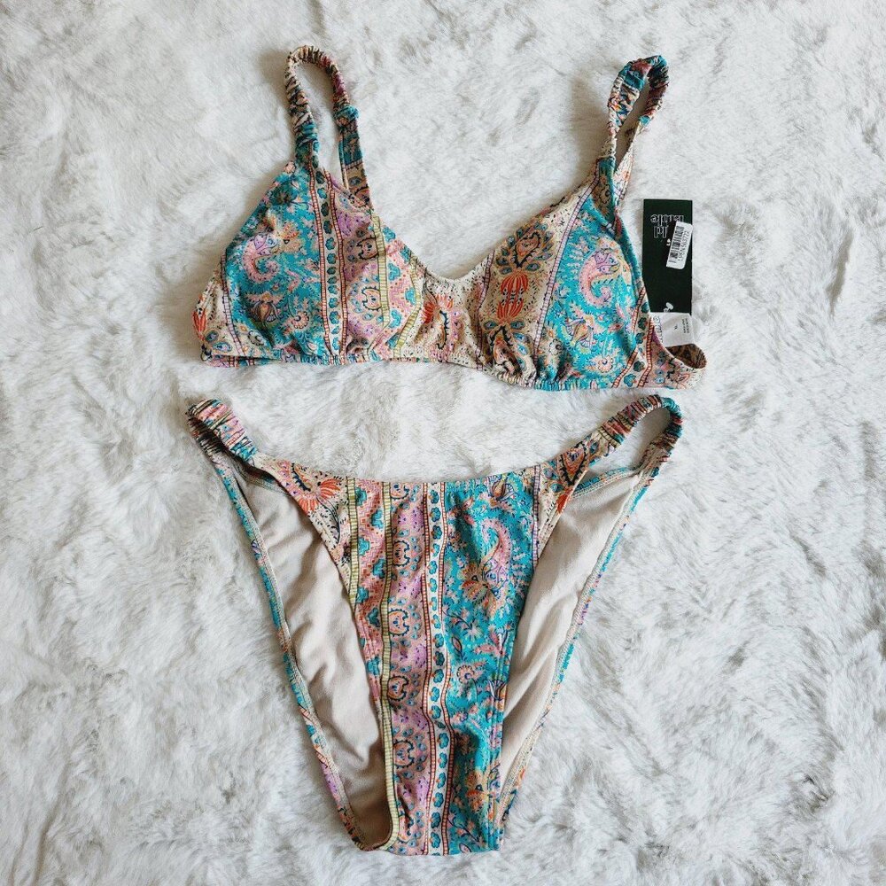 Wild Fable Women's Scrunchie Strap Detail Bralette Bikini 2 Pc Set, BT7-GN - Picture 2 of 7